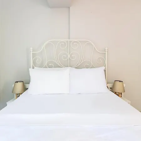 Flat W Garden 10 Min To Bull Statue In Kadikoy